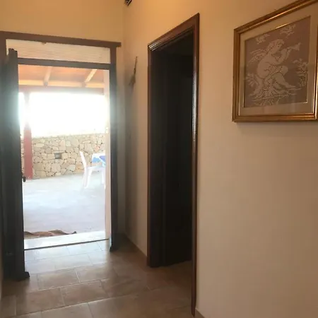 Magnifica Casa Sulla Costa Della Nurra 度假居